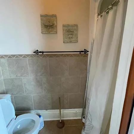 The Red Star Room B-2